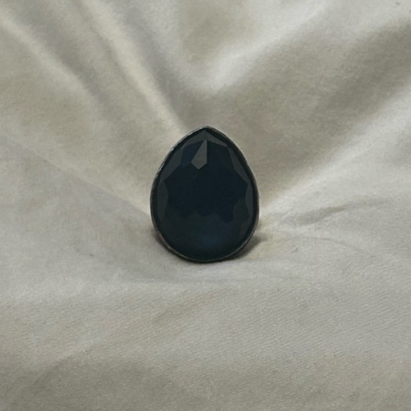 Ippolita Rock Candy Ring with Blue Topaz Gem and Hammered Silver body - Picture 9 of 11